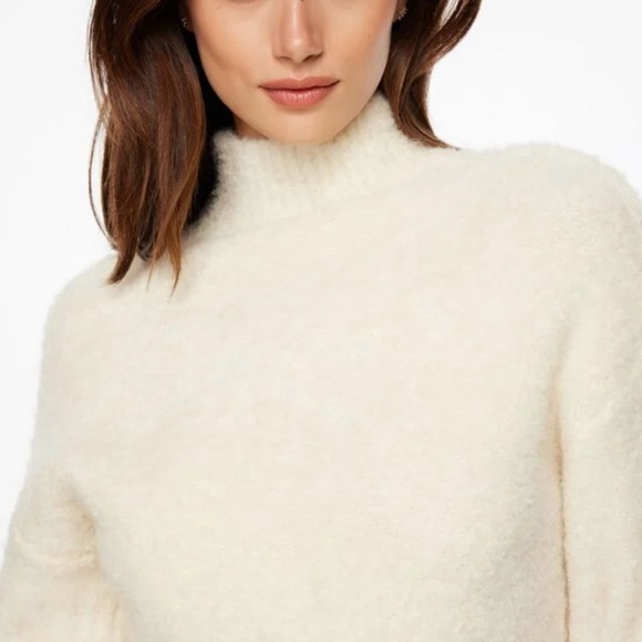 Bucle Mockneck Sweater - XS - Picture 3 of 3